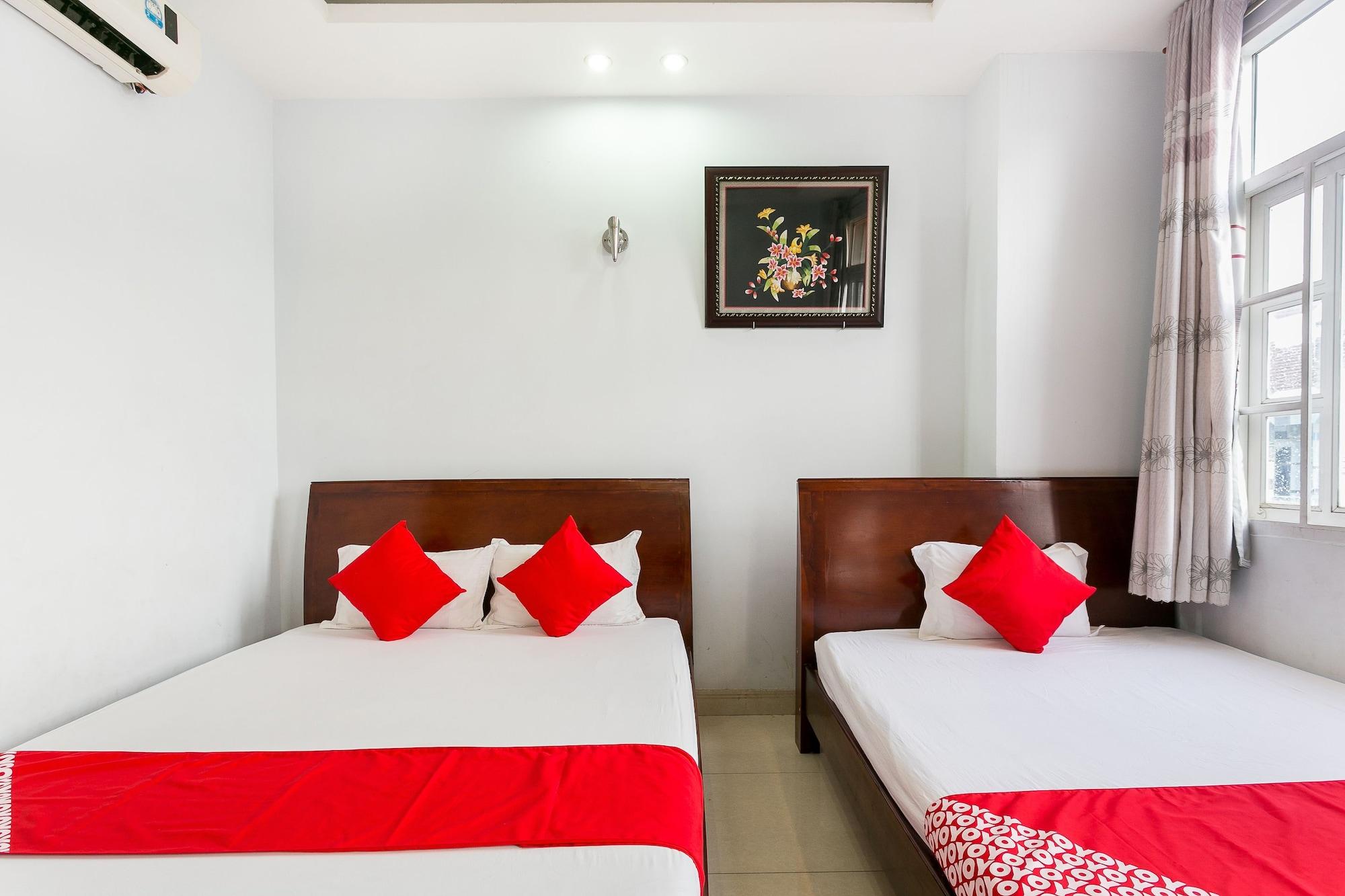 Oyo 130 Tuan Long Hotel Ho Chi Minh City Exterior photo