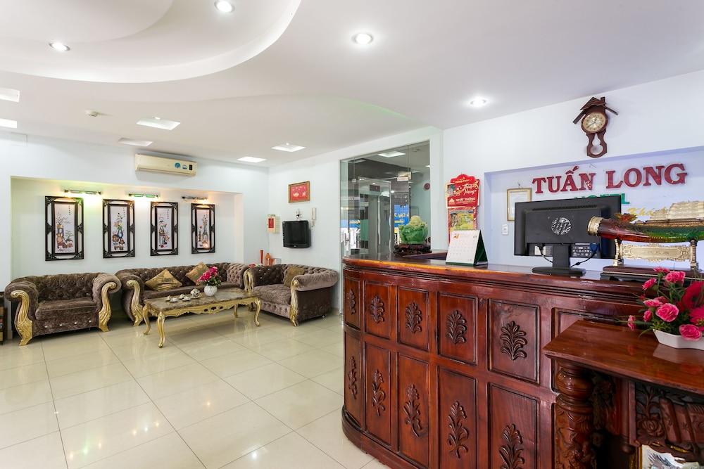 Oyo 130 Tuan Long Hotel Ho Chi Minh City Exterior photo